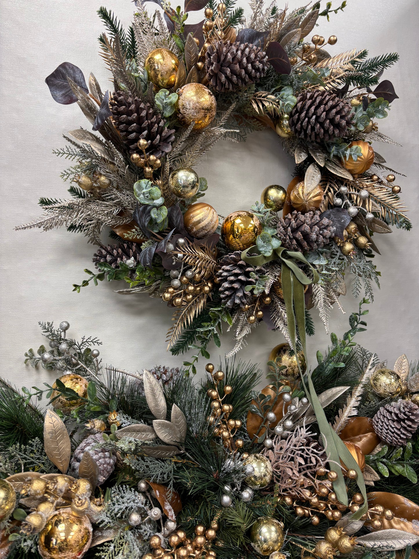 Golden woodland Free P&P