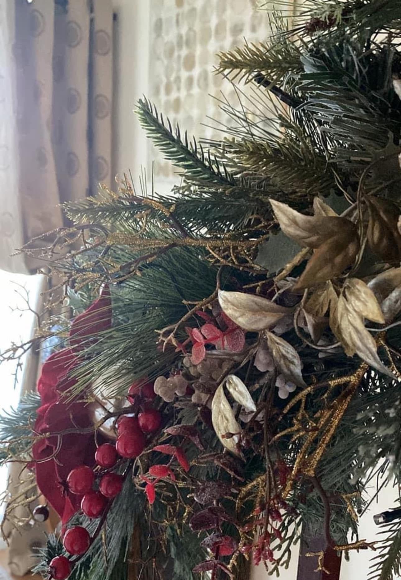Christmas Garland Booking