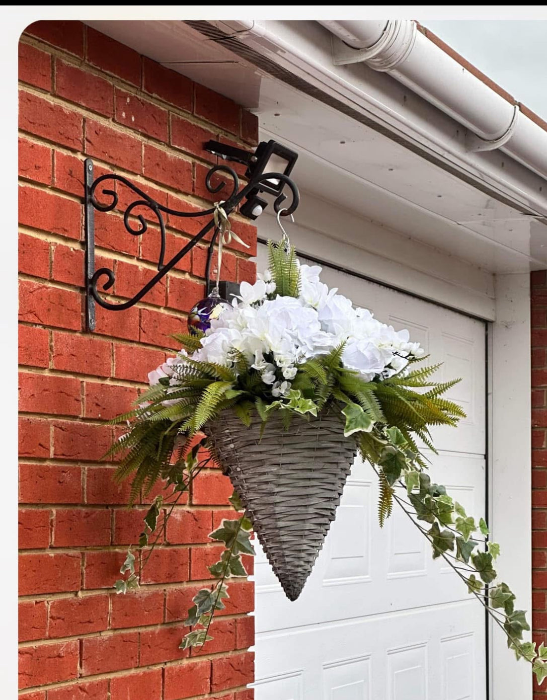 Hanging baskets FREE P&P