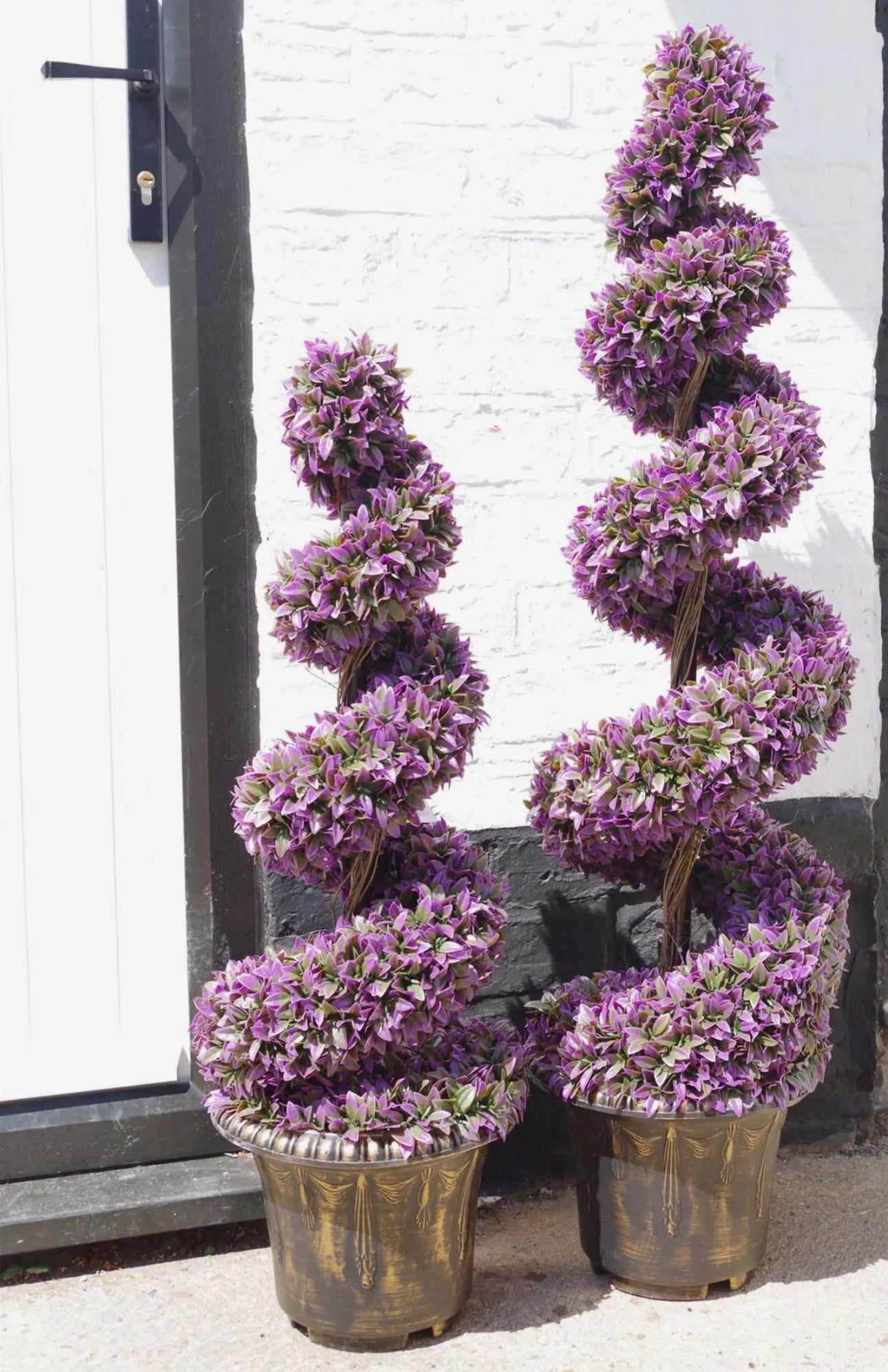 Spiral foilage Tree Free P&P