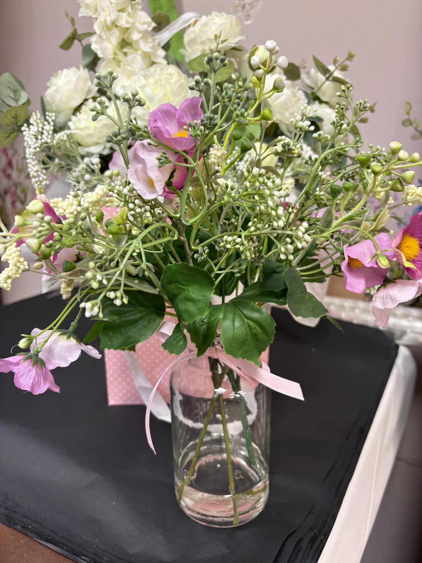 Blossom vase Free P&P