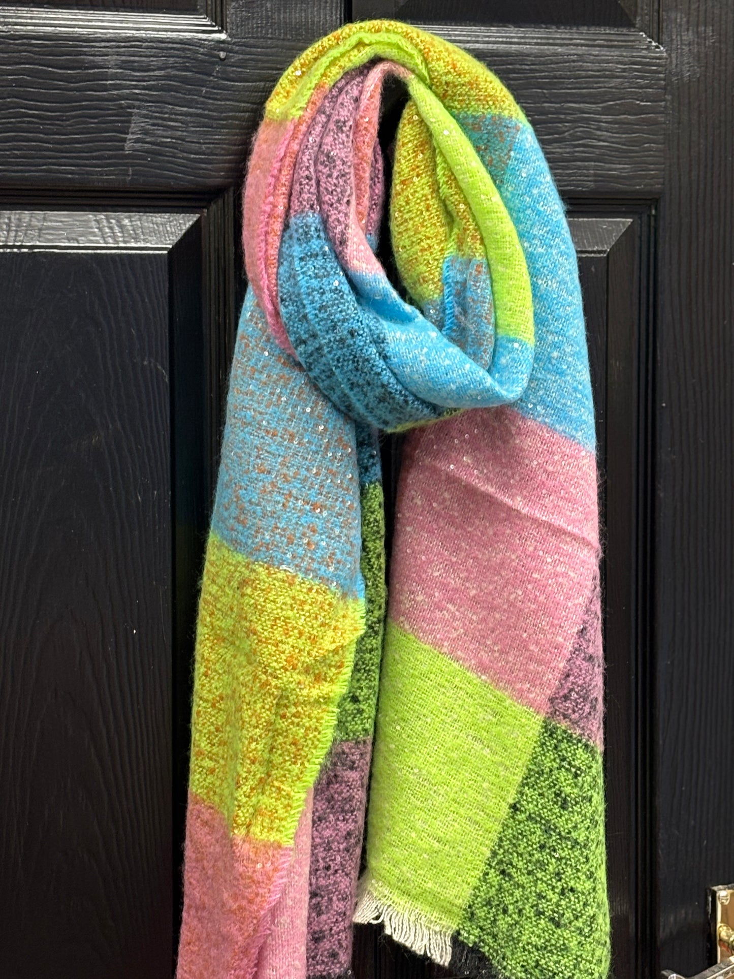 Vibrant Oversize scarves