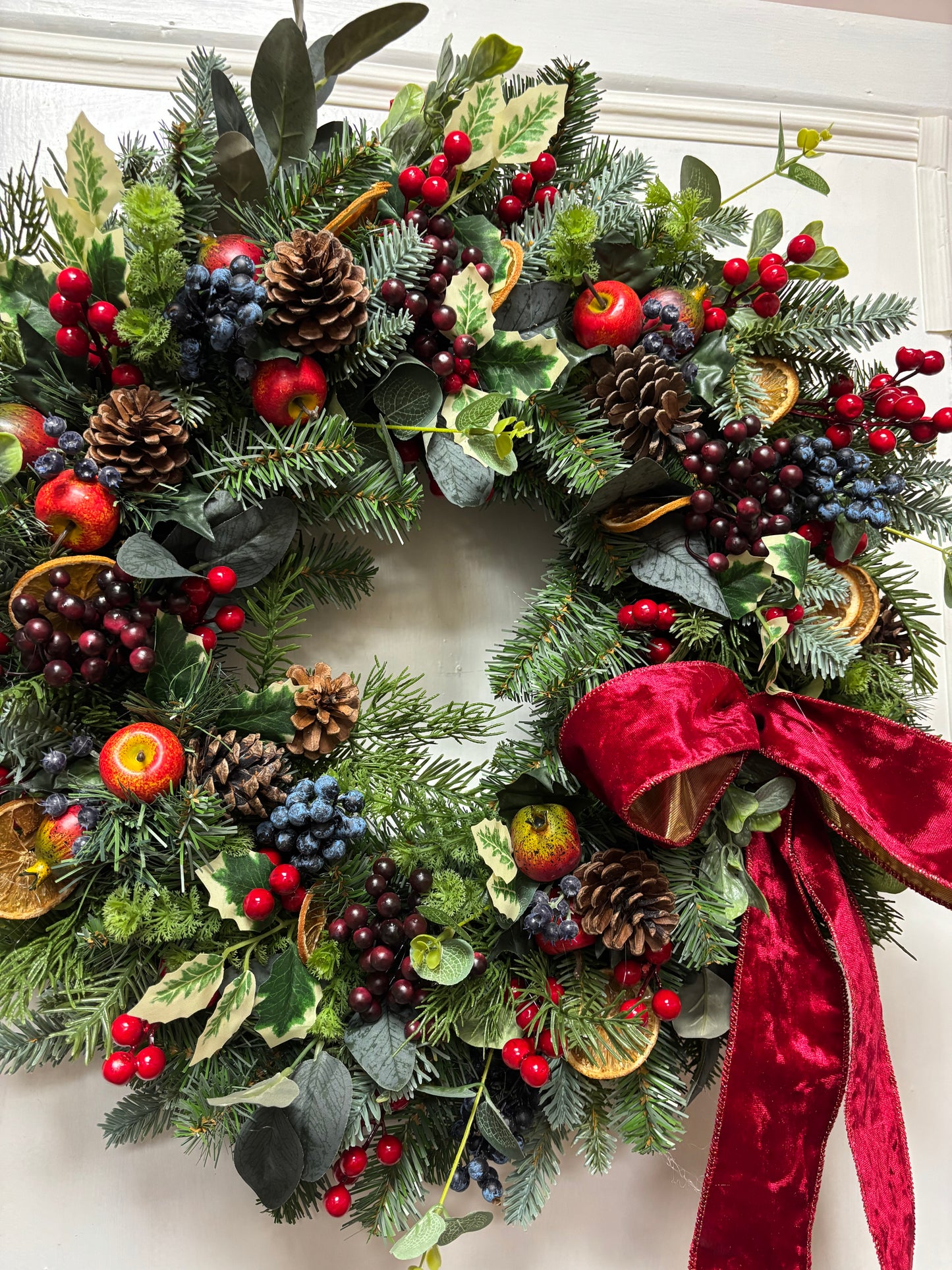 Traditional Wreath Free P&P