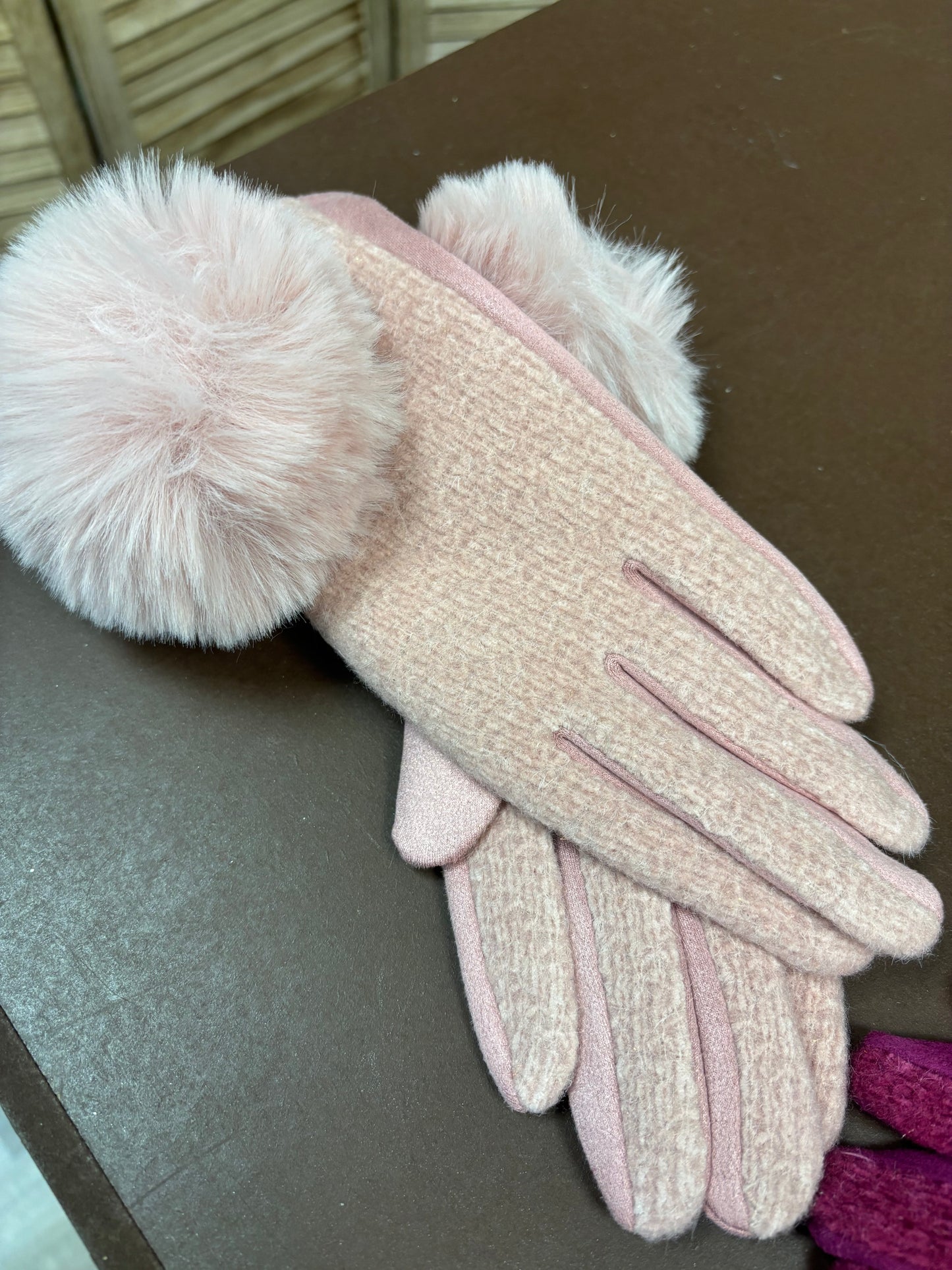 Touchscreen Gloves