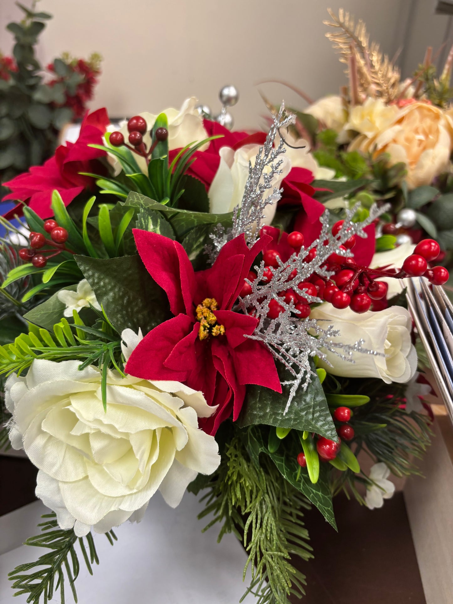 Christmas Grave Tribute Free P&P