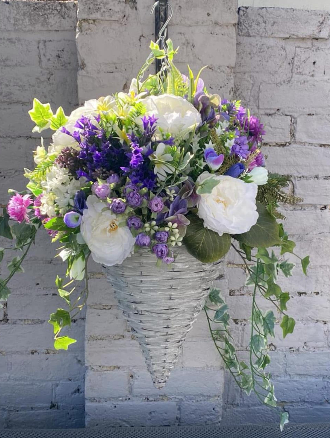 Hanging baskets FREE P&P