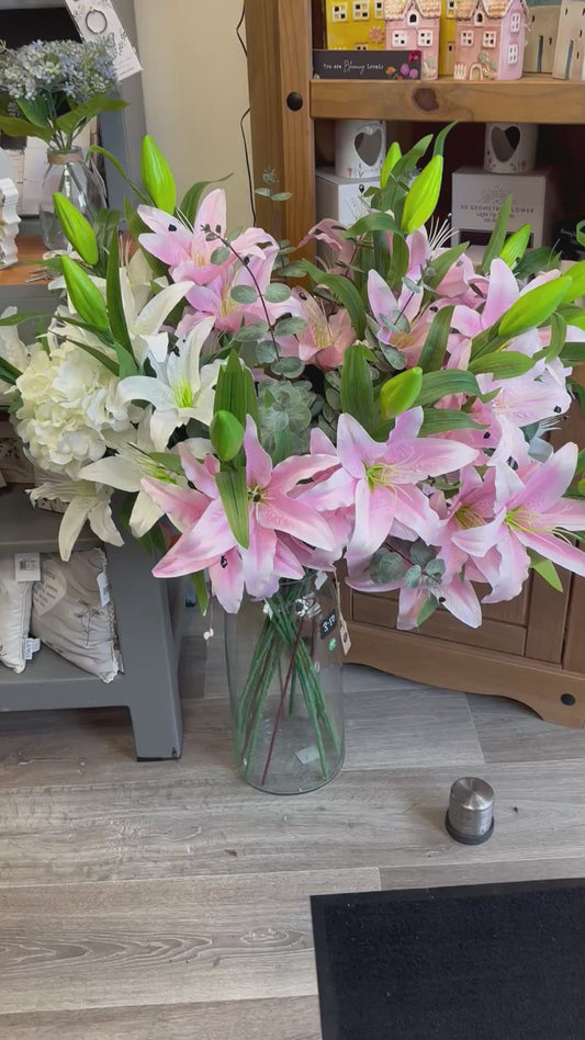 Lily stems Free P&P